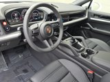 New 2025 Porsche Cayenne Coupe image 4