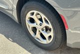 Certified 2023 Chrysler Pacifica Limited image 6