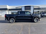 New 2026 GMC Sierra 1500 SLT image 2