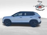 New 2025 Volkswagen Taos SE image 4