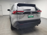 Used 2021 Toyota RAV4 LE image 6