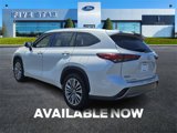 Used 2023 Toyota Highlander Platinum image 5
