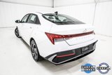 Used 2025 Hyundai Elantra SEL image 5
