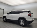 Used 2023 GMC Terrain SLE w/ Driver Convenience Package image 3