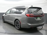 New 2025 Chrysler Pacifica Premium image 4