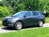 Used 2023 Chevrolet Equinox LT w/ Driver Convenience Package image 3