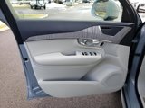 New 2025 Volvo XC90 T8 Plus w/ Protection Package Premier image 5