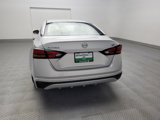 Used 2023 Nissan Altima 2.5 SV image 6