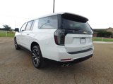 New 2025 Chevrolet Suburban High Country image 3