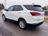 Used 2022 Chevrolet Equinox LS w/ LS Convenience Package image 2