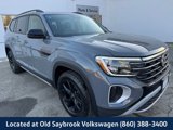 New 2025 Volkswagen Atlas Peak Edition SE image 3