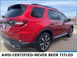 Used 2025 Honda Pilot Touring image 3