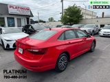 Used 2021 Volkswagen Jetta SE w/ SE Cold Weather Package image 4