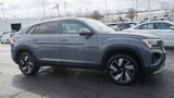New 2025 Volkswagen Atlas Cross Sport SE image 4