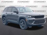 Used 2025 Jeep Grand Cherokee Altitude image 3