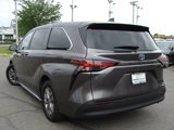 Used 2021 Toyota Sienna LE image 4