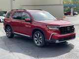 New 2025 Honda Pilot Touring image 3
