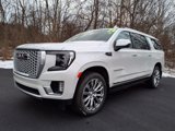 Used 2024 GMC Yukon XL Denali image 2
