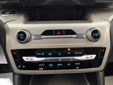 Certified 2022 Ford Explorer XLT w/ Equipment Group 202A image 5