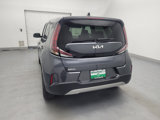 Used 2023 Kia Soul LX w/ LX Technology Package image 6