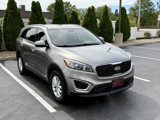 Used 2017 Kia Sorento LX w/ LX Convenience Package image 3