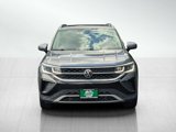 Used 2022 Volkswagen Taos SEL w/ Panoramic Sunroof Package image 2