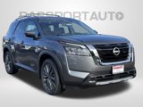 New 2025 Nissan Pathfinder SL w/ SL Premium Package image 2