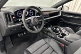 Used 2024 Porsche Cayenne Turbo image 4