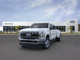 New 2025 Ford F350 XLT image 2