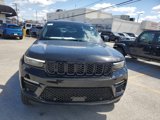 New 2025 Jeep Grand Cherokee Summit image 2