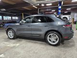 Used 2022 Porsche Macan image 2