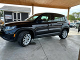 Used 2017 Volkswagen Tiguan S image 3