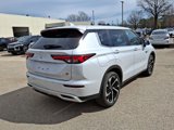 New 2025 Mitsubishi Outlander SE image 4