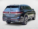 New 2025 Volkswagen Atlas SEL Premium R-Line image 2