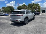 New 2025 Nissan Pathfinder SL w/ SL Premium Package image 3