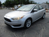Used 2016 Ford Focus SE image 2