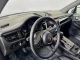 Certified 2024 Porsche Macan image 4