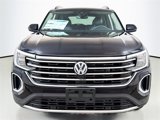 New 2025 Volkswagen Atlas SE image 2