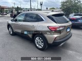 Used 2021 Ford Escape SE image 3