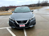 Used 2021 Nissan Versa SV image 3