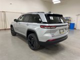 New 2025 Jeep Grand Cherokee Altitude image 6