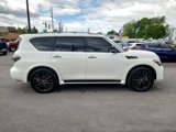 Used 2017 INFINITI QX80 Limited w/ All Season Package image 6