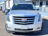 Used 2017 Cadillac Escalade Luxury image 2