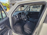 Used 2018 Jeep Renegade Latitude image 5