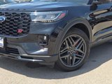 Certified 2025 Ford Explorer ST image 3