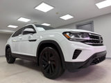 Used 2022 Volkswagen Atlas Cross Sport SE w/ Panoramic Sunroof Package image 4