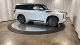 New 2025 INFINITI QX80 Luxe image 3