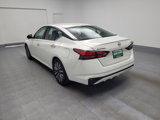 Used 2023 Nissan Altima 2.5 SV image 5