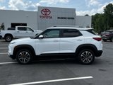 Used 2024 Chevrolet TrailBlazer LT w/ Convenience Package image 3