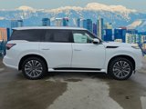 New 2025 INFINITI QX80 Luxe image 6